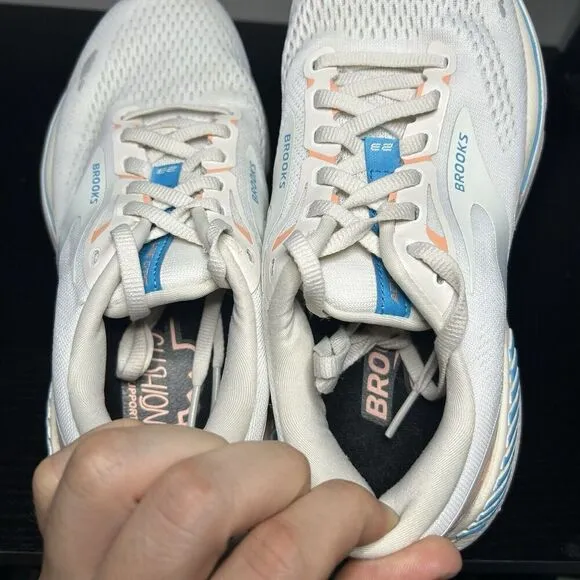 Brooks Womens Adrenaline GTS 23 Running Shoes Sz 8 White Blue Comfort Cushioned