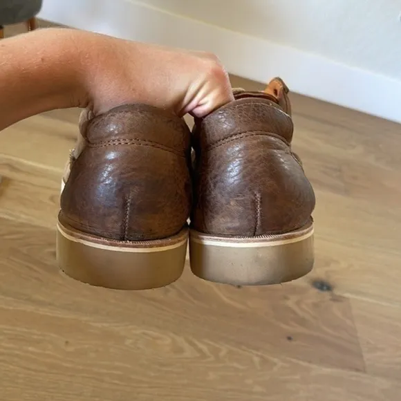 Brown vibram tan leather work boots/shoes