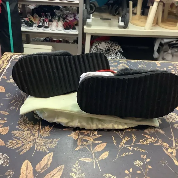 Burberry Black Fur Slippers
