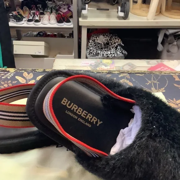 Burberry Black Fur Slippers