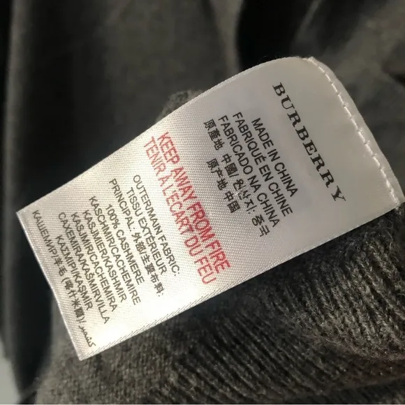 Burberry Children Holiday Cashmere Long Sleeve Knit Dress in Grey Size 14y