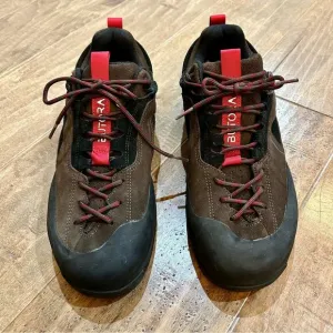 Butora Men’s Wing Approach Shoes Brown Black Size 12 EUC