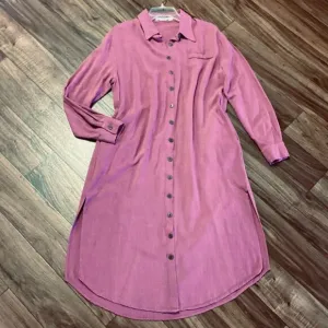by Egreis Maybel Minimalist shirt Dress in Pink Medium
