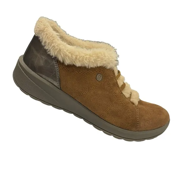 Bzees Golden Bootie Tan Faux Fur Lined Slip On Shoes Rubber Sole Women Size 8.5