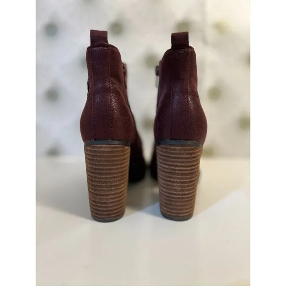 Call It Spring (ALDO) burgundy stacked heel ankle boots. Size 8.