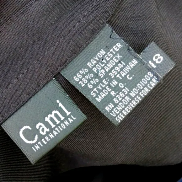 CAMI INTERNATIONAL LADIES BLACK (11) BUTTON FT CLOSURE LUXURY DRESS (TAIWAN)