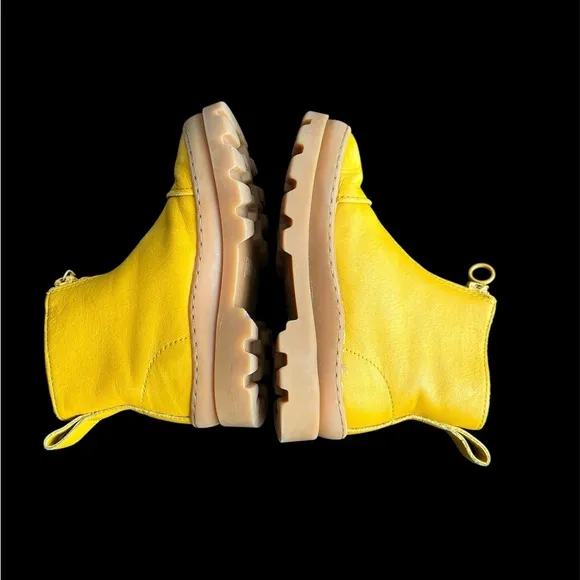 Camper mustard yellow Brutus Boots sz 27