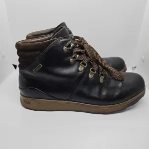 Chaco Frontier casual waterproof lace up boots in Java black and brown size 9