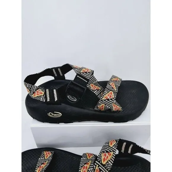 Chaco Z/2 Pizza Print Munchies Hiking Walking Mens Classic Sandals Shoes Size 9