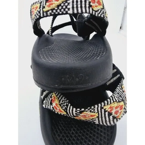 Chaco Z/2 Pizza Print Munchies Hiking Walking Mens Classic Sandals Shoes Size 9