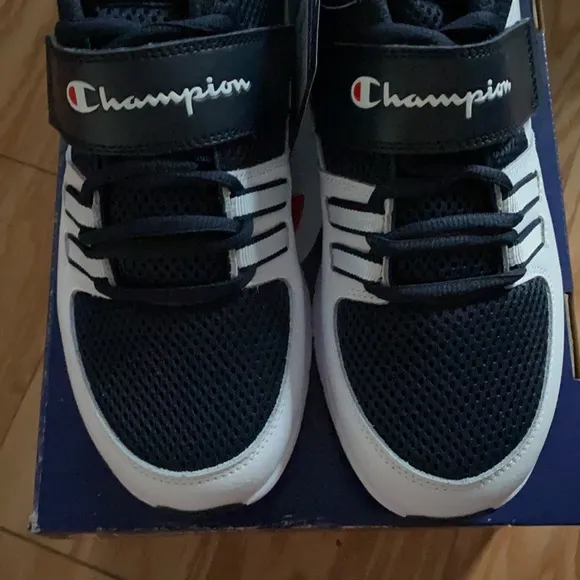 Champion® Motive Kids' Sneakers-Size:7-Navy White