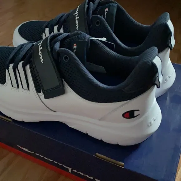 Champion® Motive Kids' Sneakers-Size:7-Navy White