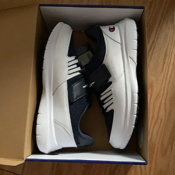 Champion® Motive Kids' Sneakers-Size:7-Navy White