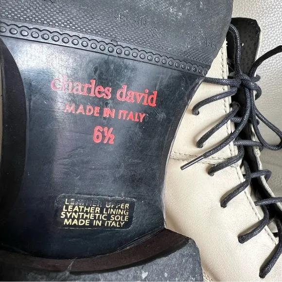 Charles David Leather Ankle Cream Lace-Up Boots Sz 6.5 Made in Italy Classic