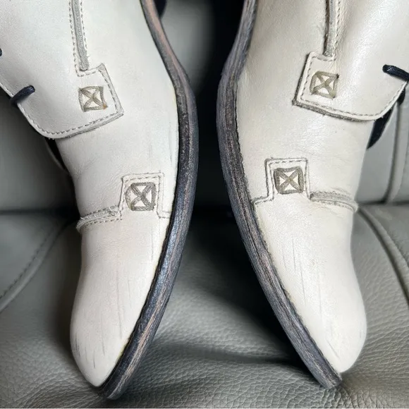 Charles David Leather Ankle Cream Lace-Up Boots Sz 6.5 Made in Italy Classic