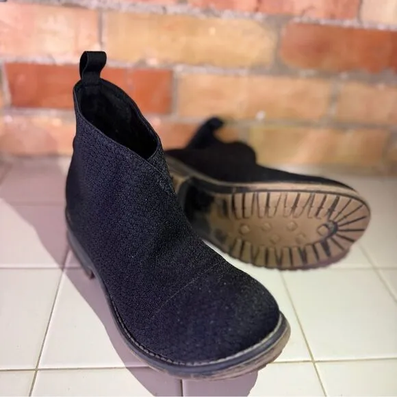 Charleston Shoe Company Liberty Ankle Boots in Black Women's size 10