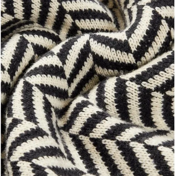 chevron pattern split hem skirt luxury elegant classic