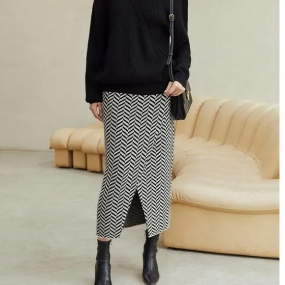 chevron pattern split hem skirt luxury elegant classic