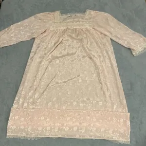 Christian Dior Nightgown Large Chest 22x39 Dress Kaftan Minimalist Rose Floral