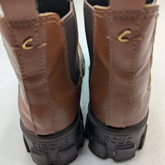 Circus by Sam Edelman Tan Chelsea Lug Sole Boots Size 10