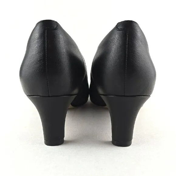 Clarks Crewso Wick Women's Black Leather Dress Shoe Kitty Heel Pointy Toe Sz 10M