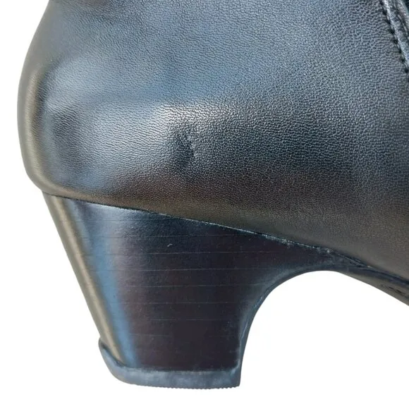 Clarks Everyday Active Air Leather Sugar Charm Shoes, Black, Size 7M