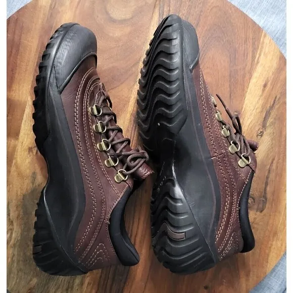 Clarks Muckers Leather Waterproof Hiking Shoes Thinsulate Brown Men's 9