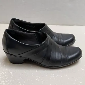 Clarks Slip On Shoes Women's 8.5 Black Leather Goth Cushioned Block Heel Career