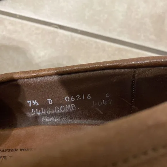 CLEAN Allen Edmonds Hamilton Men’s 7.5D Boar Leather Slip On Loafer Shoes VIBRAM