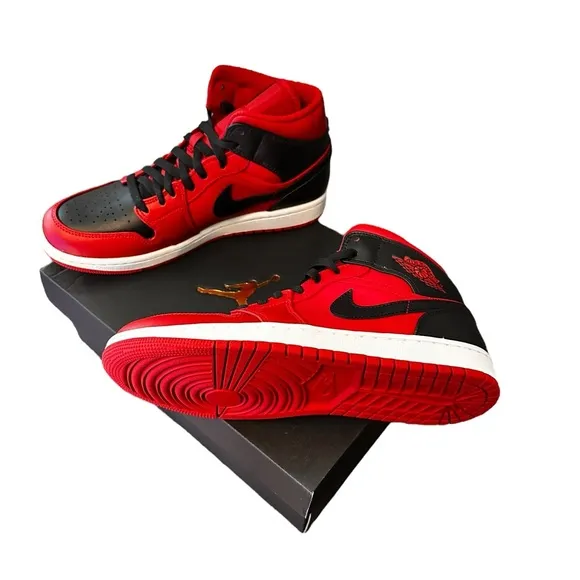 CLEARANCE NIB Air Jordan 1 Mid Men's Shoes