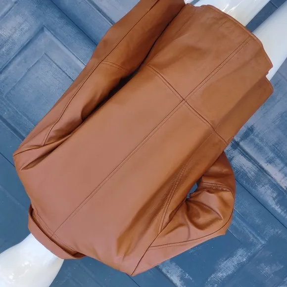CLIO LADIES GENUINE LEATHER LUXURY JACKET