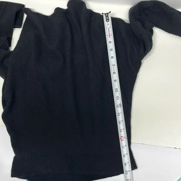 Club Monaco 100% Cashmere Black Wide Cowl Neck Sweater XS  Classic Minimalist