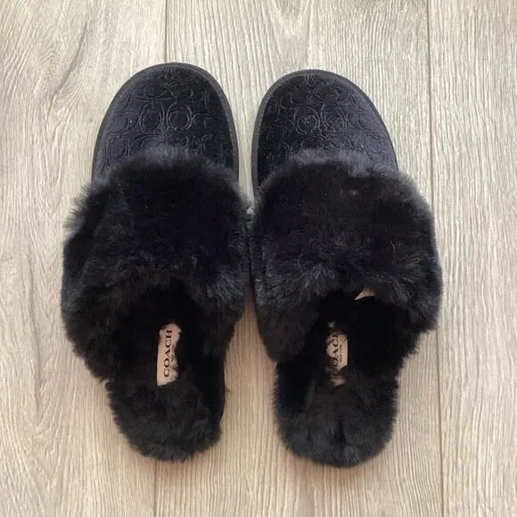 Coach Black Zuri Slippers w Faux Fur in Size 7.5/8. Preloved.