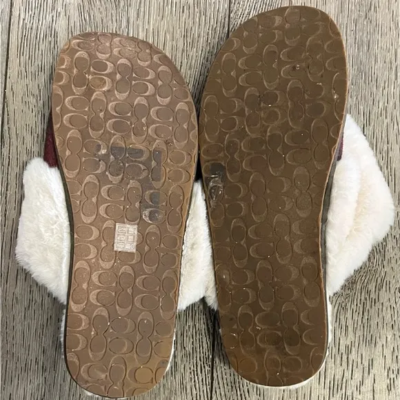 Coach Red Plaid Ziva Faux Fur Lined Slippers Women’s size 9.5