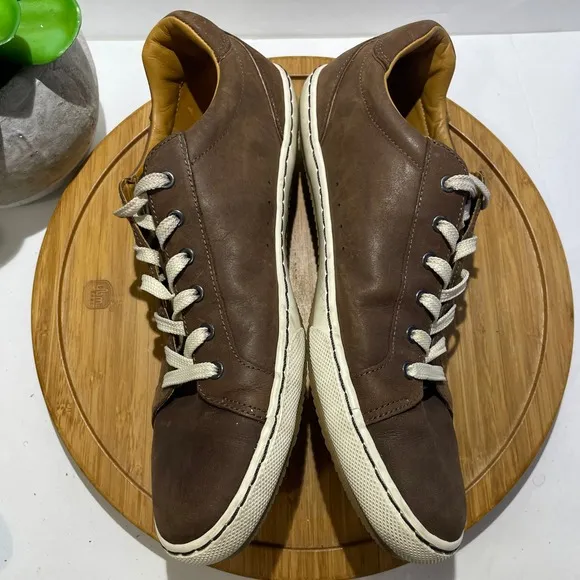 Cole Haan Brown Leather Low Top Sneakers Casual Lace Up Comfort Shoe Size 10.5M