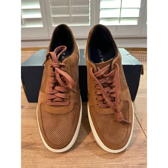 Cole Haan Men's Grand Crosscourt Modern Tennis Sneaker 8.5 NWOB Suede Cushioned