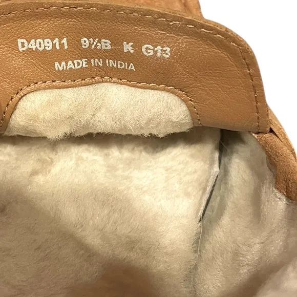 Cole Haan Tan Suede fur lined Drivers Moccasins Slippers style D40911