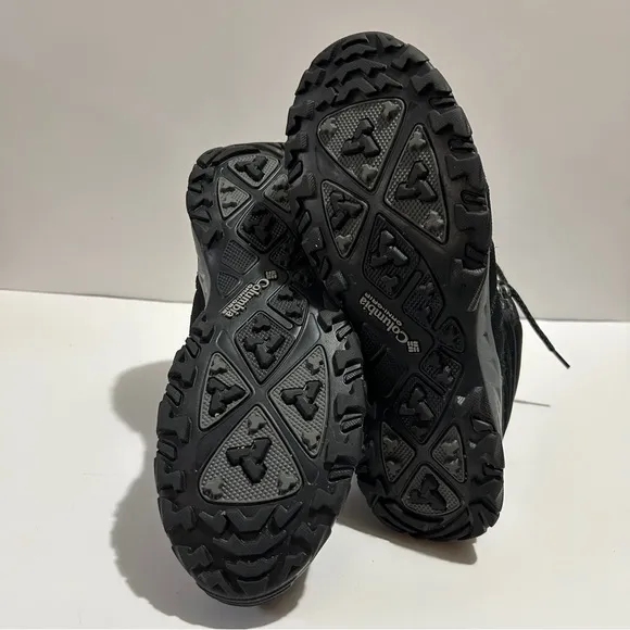 Columbia Black Hiking Boots with Durable Design