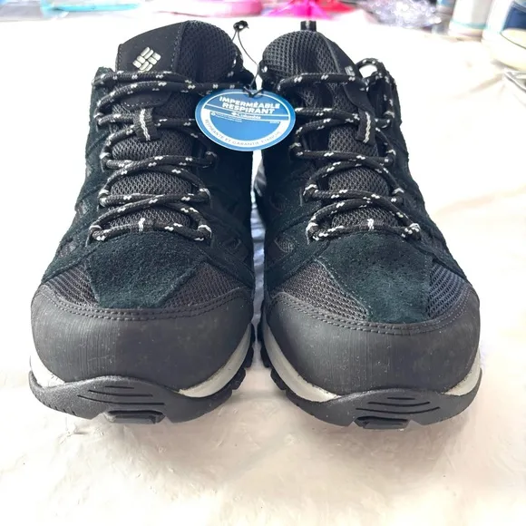 Columbia Men's Crestwood Waterproof Black hiking Shoes SZ 10 NWT