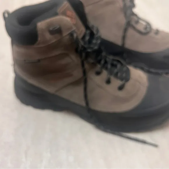 Columbia Snow Blade Wp boots brown black size 14