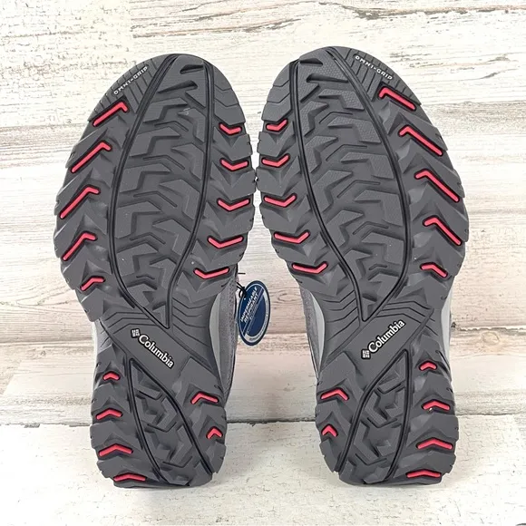 Columbia Women’s Crestwood Mid Lace Up Waterproof Hiking Boots Size 9 NIB