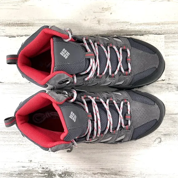 Columbia Women’s Crestwood Mid Lace Up Waterproof Hiking Boots Size 9 NIB