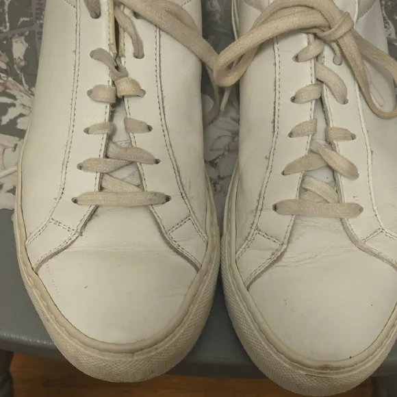 Common Projects White Leather Sneakers Minimalist Design