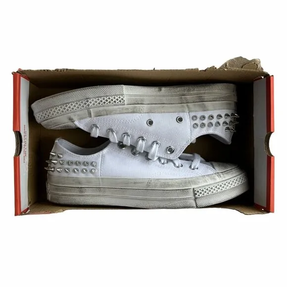 ⭐Converse Chuck 70 Stud Low Edge Sz 7.5 Womens Shoes Sneaker White Punk A07208C