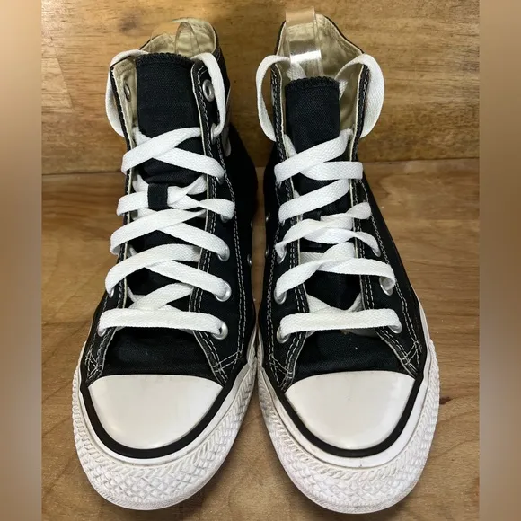 Converse Chuck Taylor All Star Hi Womens Size 7.5 Shoes Sneakers Black M9160