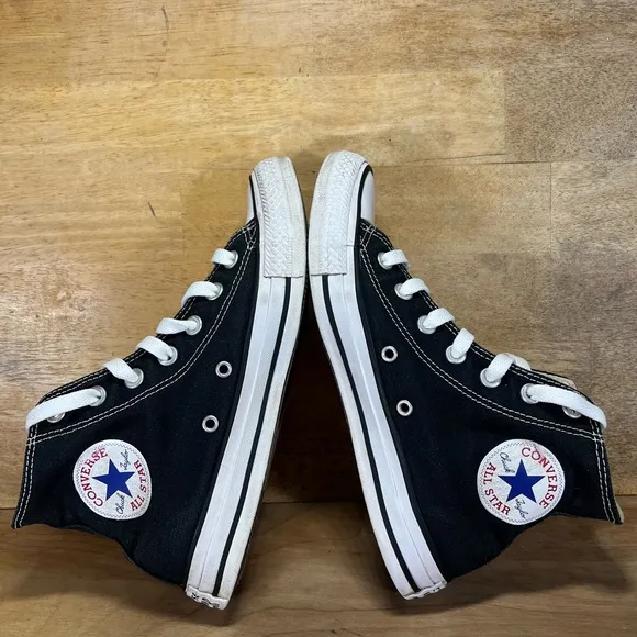 Converse Chuck Taylor All Star Hi Womens Size 7.5 Shoes Sneakers Black M9160