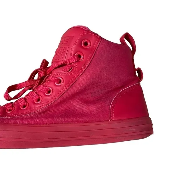 Converse Chuck Taylor All Star High Top Sneakers Unisex Size 8 Men's / 10 Womens