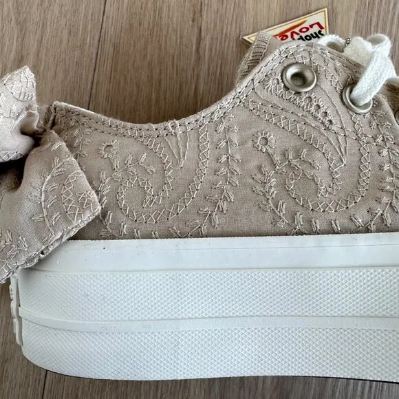 ⭐Converse Chuck Taylor All Star Lift Bow Womens Shoes Sz 10 Embroidered A10246C