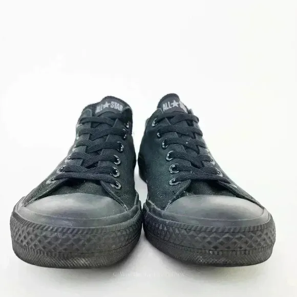 Converse Chuck Taylor All Star Lowtop All Black Monochrome - 8/10