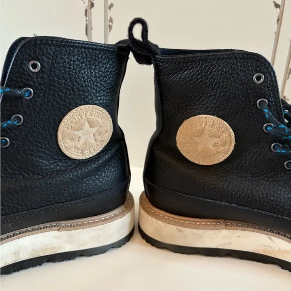 Converse Chuck Taylor Boot Black High-Top